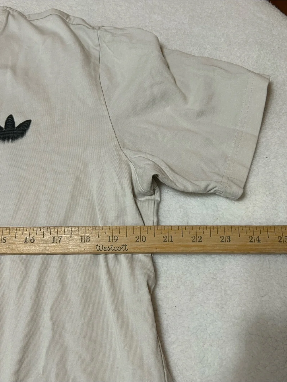 adidas minimal tee